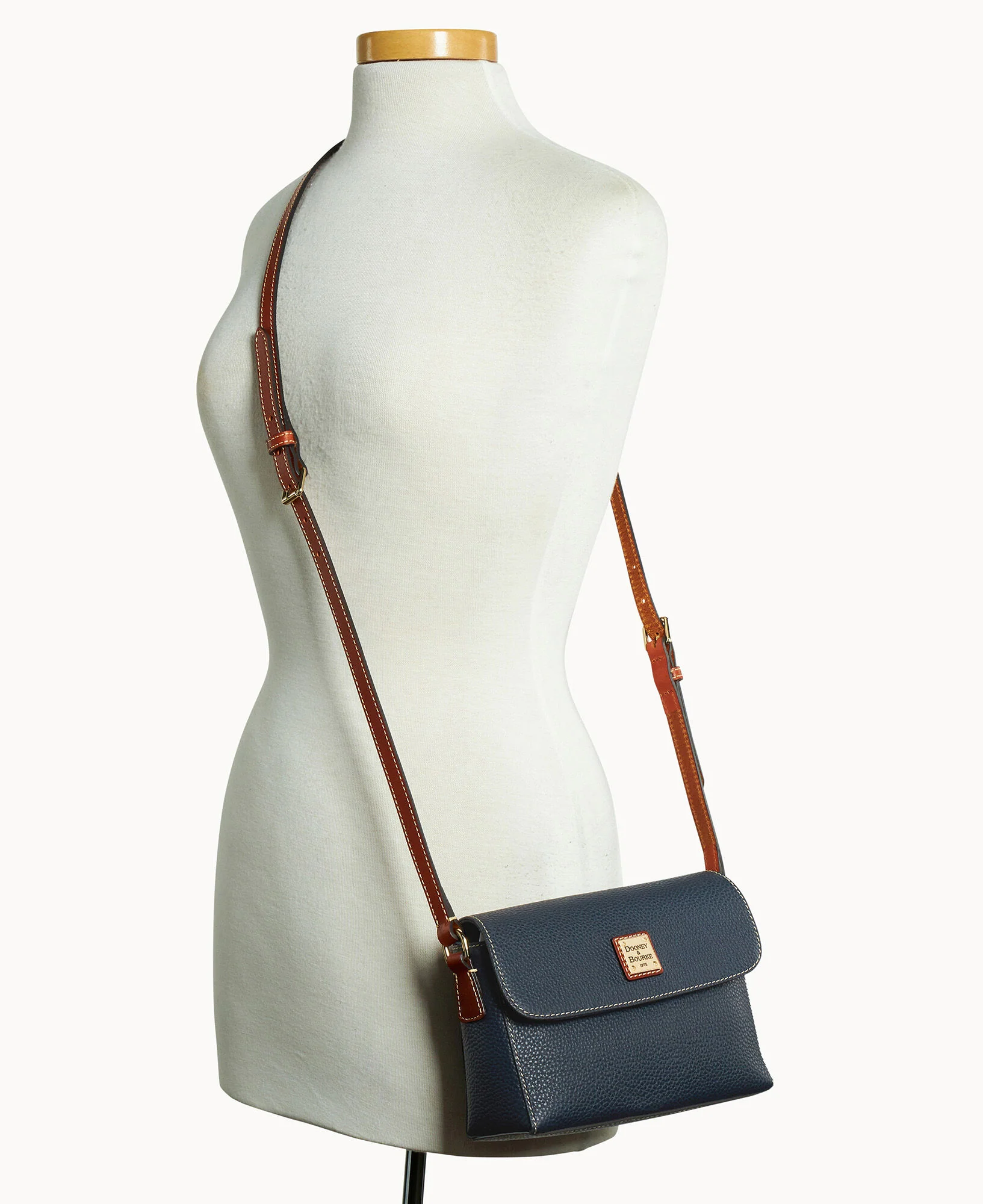 Pebble Grain Rena Crossbody - Image 45